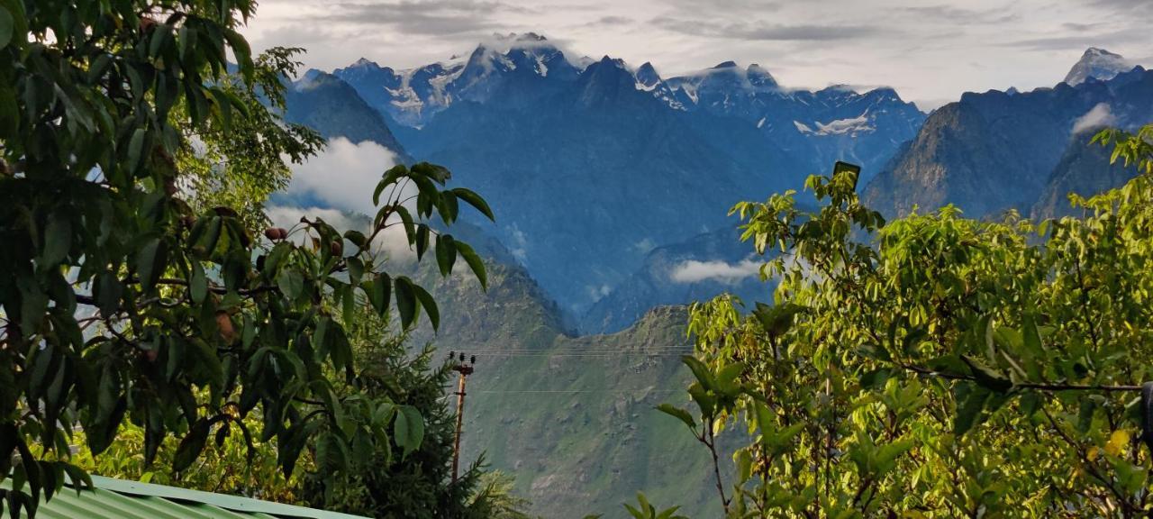 Himalayan High, Auli, By Himalayan Eco Lodges Joshīmath Esterno foto