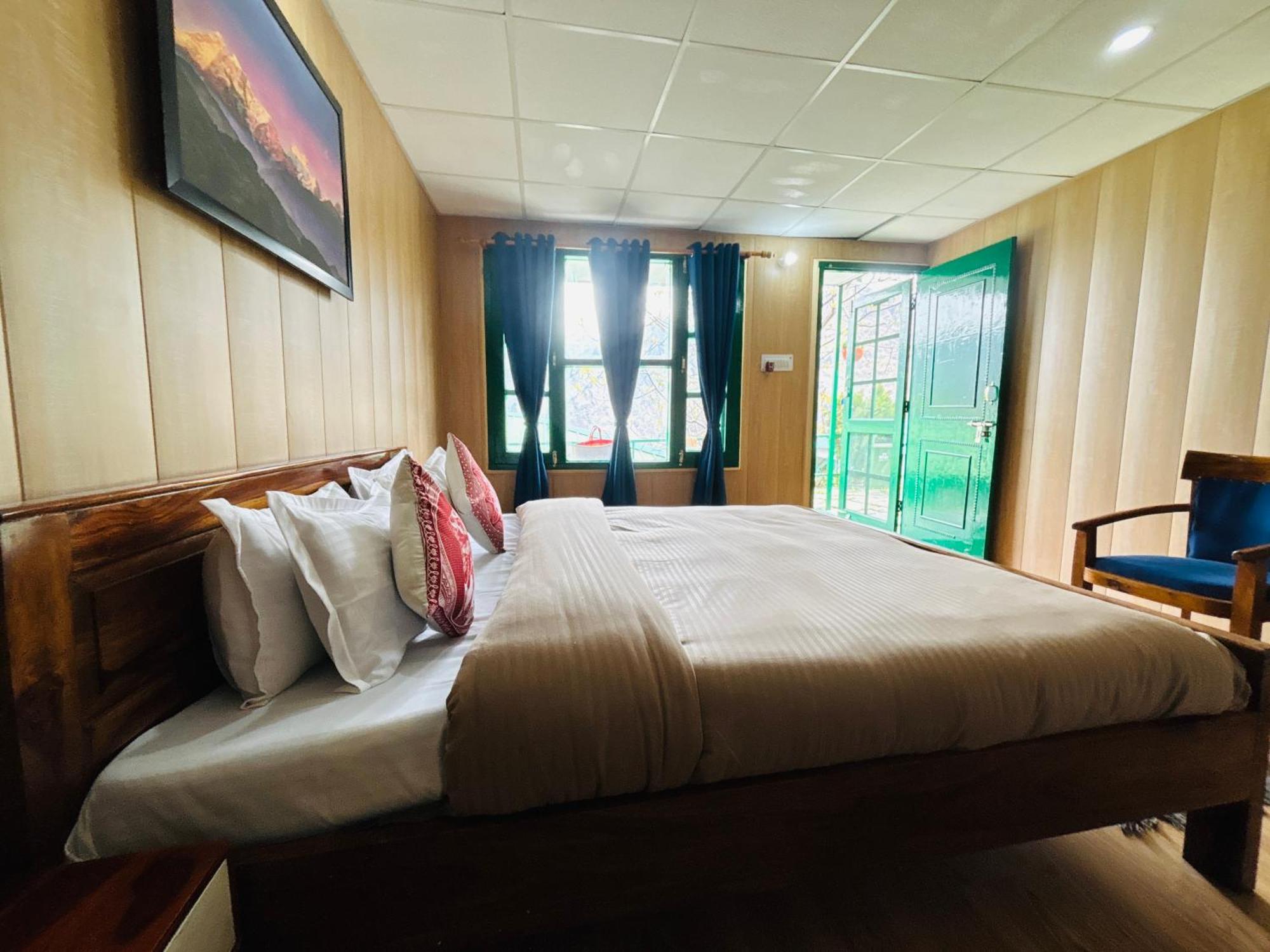 Himalayan High, Auli, By Himalayan Eco Lodges Joshīmath Esterno foto