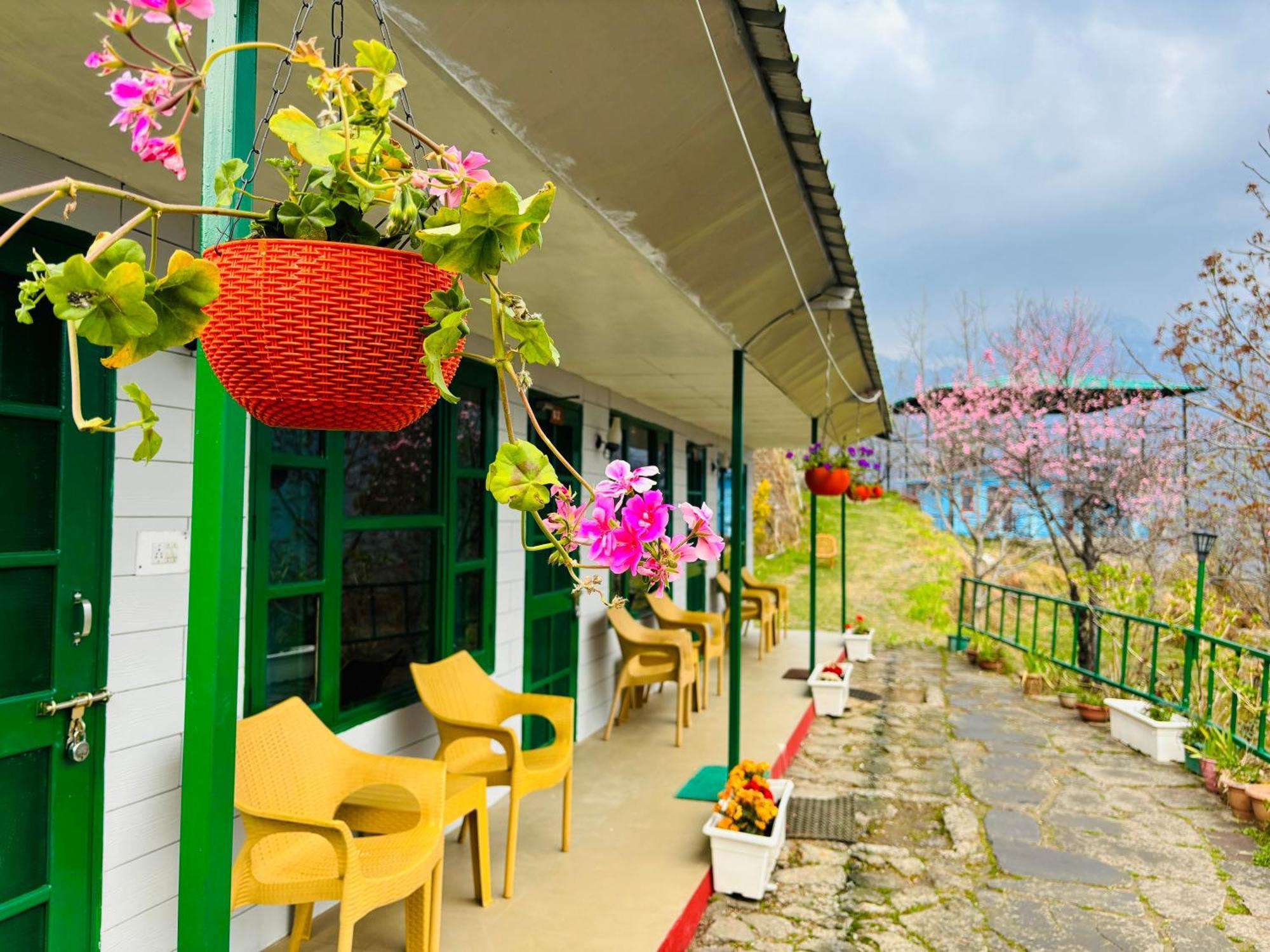 Himalayan High, Auli, By Himalayan Eco Lodges Joshīmath Esterno foto