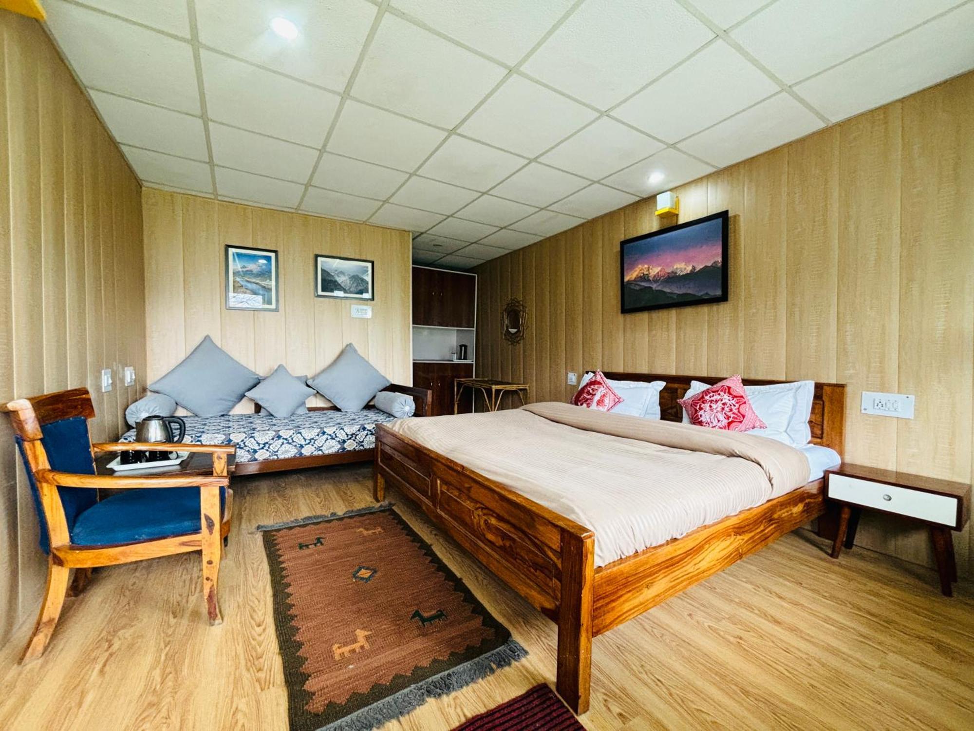 Himalayan High, Auli, By Himalayan Eco Lodges Joshīmath Esterno foto
